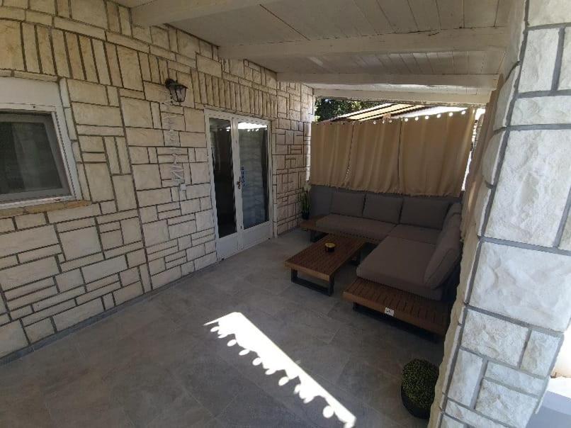 Apartment VI & La Electric Scooters Included Vir Exterior photo